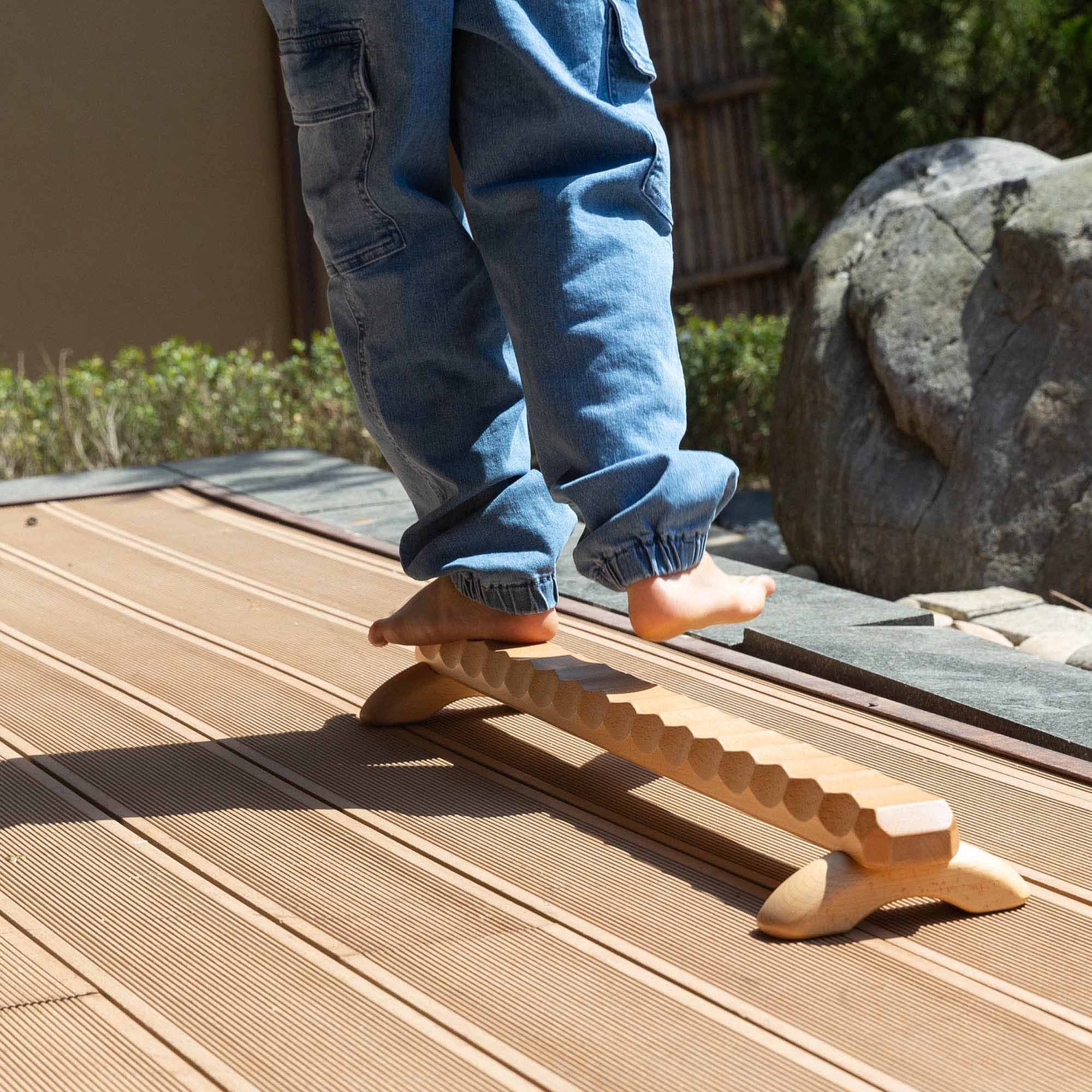 Naguri Balance Beam